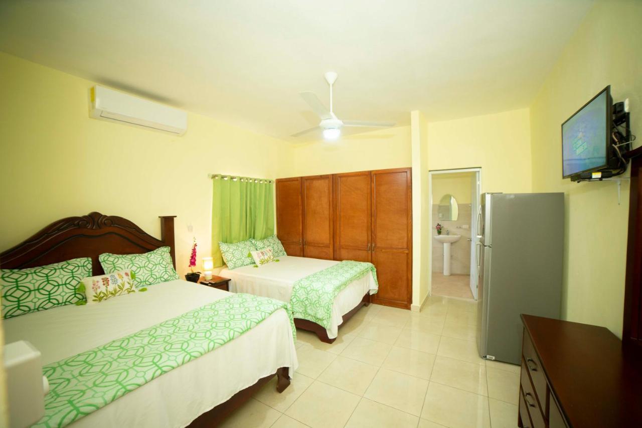 Hotel Enrique I Gazcue, Bed And Breakfast Santo Domingo Exterior photo