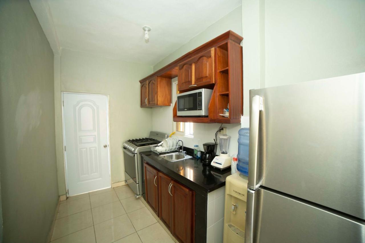 Hotel Enrique I Gazcue, Bed And Breakfast Santo Domingo Exterior photo